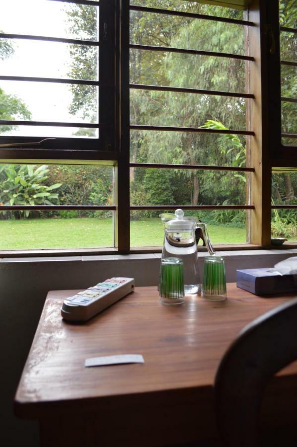The Researchers Rest Arusha Bagian luar foto